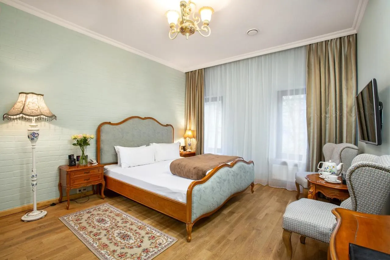 מוסקבה Vremena Goda Hotel 4*,  רוסיה