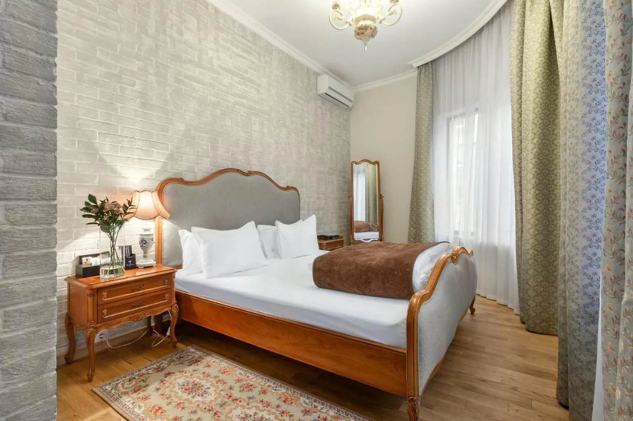 Vremena Goda Hotel Mosca